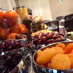 Western Crystal, Hotel,bar & 4*