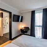 Western Crystal, Hotel,bar & Szálloda Nancy