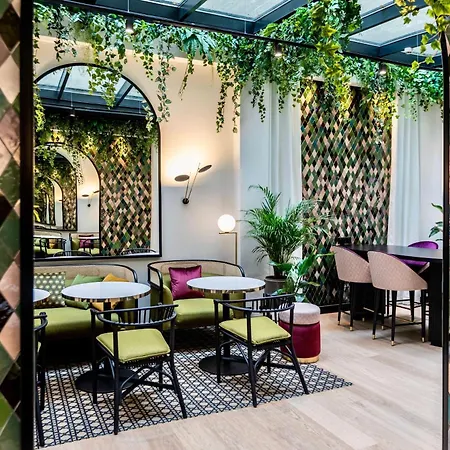 Western Crystal, Hotel,bar & 4* Nancy