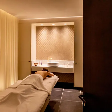 Hotel Western Crystal, Hotel&spa Nancy