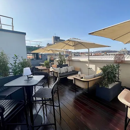 Western Crystal, Hotel,bar & Hotel