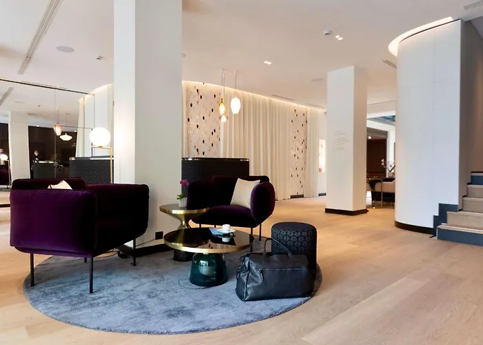 Western Crystal, Hotel,bar & Hotell Nancy